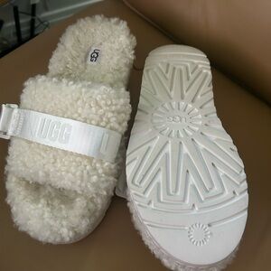 Ugg slippers